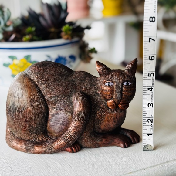 Marsha McCarthy Cat Figurine Metallic Brushed Resin, Ex Cond - Picture 2 of 4